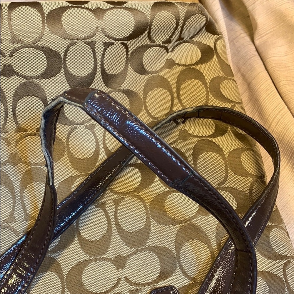 Coach iconic logo canvas/leather everyday tote - Picture 11 of 16